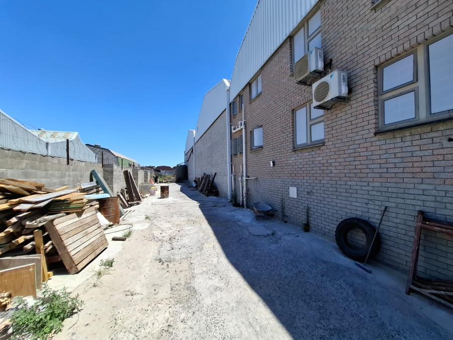 To Let commercial Property for Rent in Stikland Industrial Western Cape